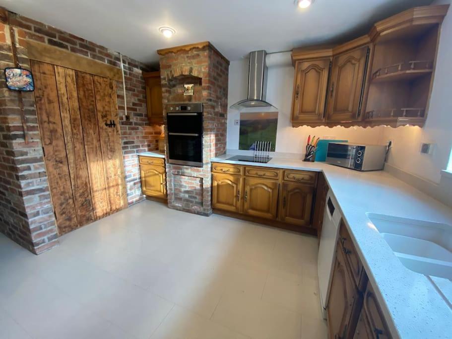 Eco-Friendly Dorset Cottage With Spa Set In Heart Of Countryside Sydling St Nicholas Ngoại thất bức ảnh